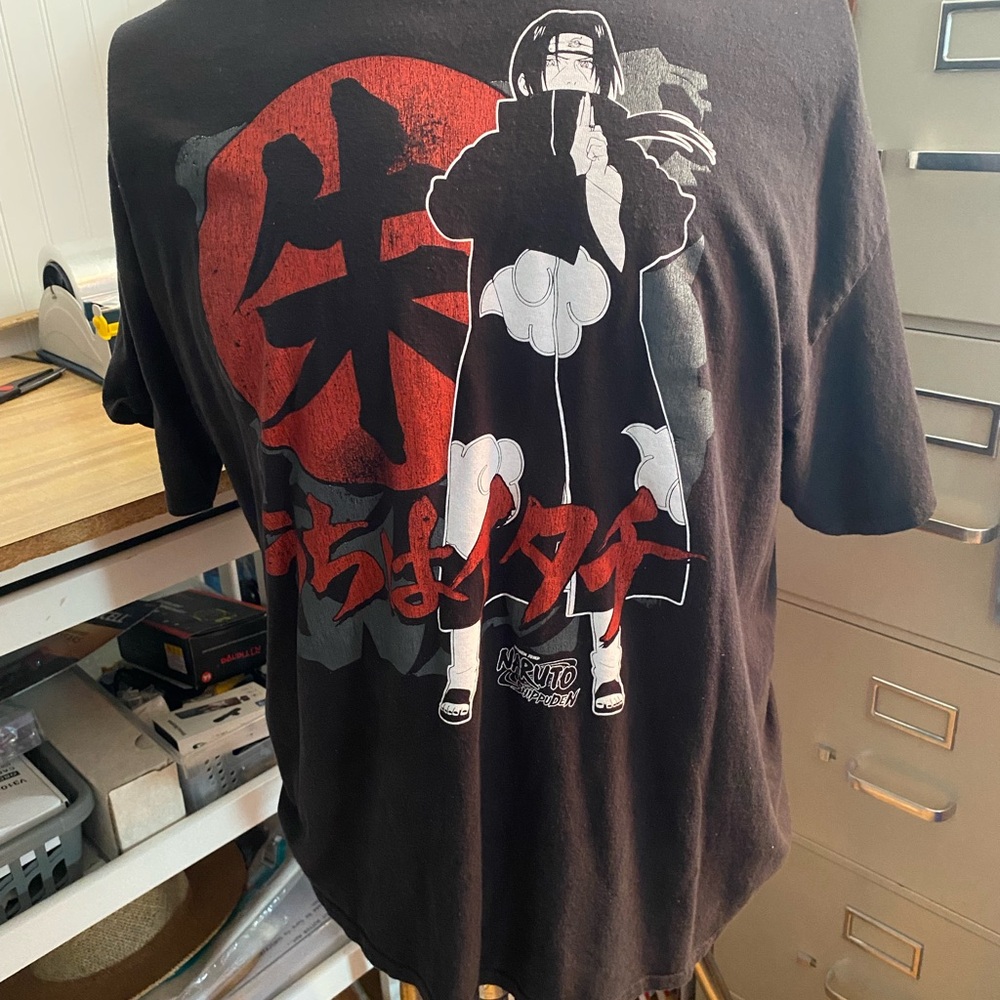 Preowned Men’s “Naruto Shippuden” Short Sleeve Shirt. 2X. 2002